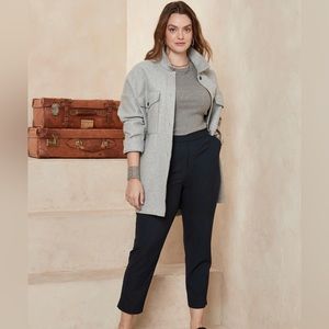 HAYDEN TAPERED PANT Banana Republic size 8 in Navy